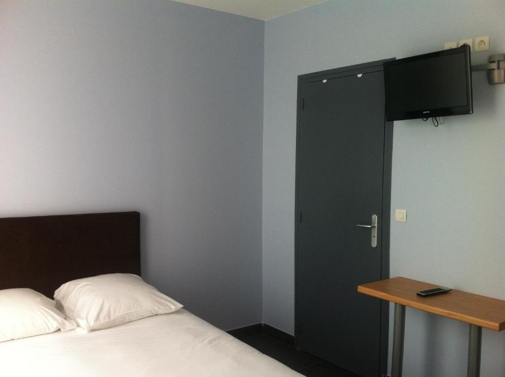 Hotel Moderne Nanterre Pokoj fotografie